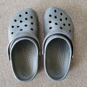 Kids Black Crocs Size 3